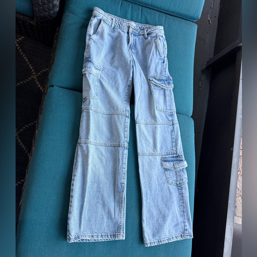 Zara | Jeans | Zara Trf
Cargo Split Hem Jeans